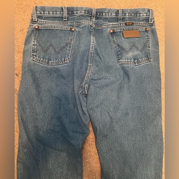Wrangler Men's Blue Jeans Size 40x30 - Picture 7 of 7